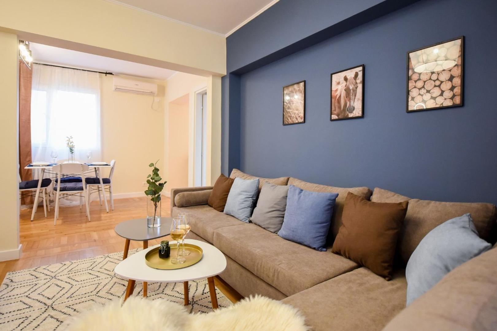 City Living At Its Best - Spacious 2 Bedroom Apartment On Calea Victoriei 布加勒斯特 外观 照片