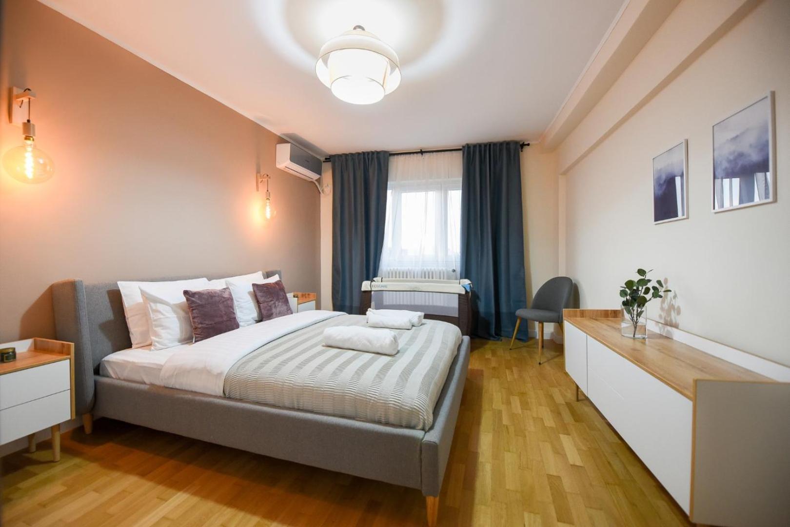 City Living At Its Best - Spacious 2 Bedroom Apartment On Calea Victoriei 布加勒斯特 外观 照片