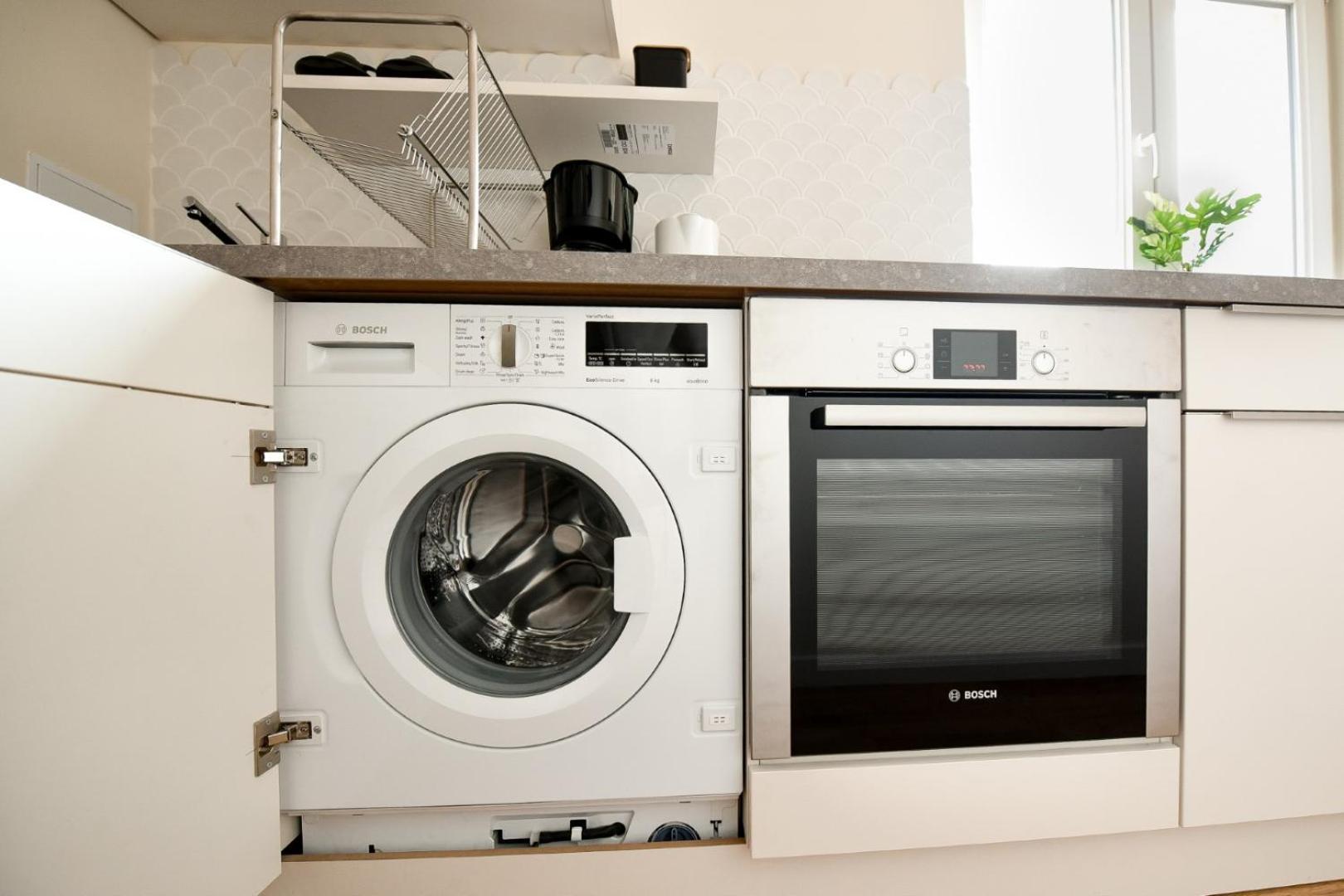 City Living At Its Best - Spacious 2 Bedroom Apartment On Calea Victoriei 布加勒斯特 外观 照片
